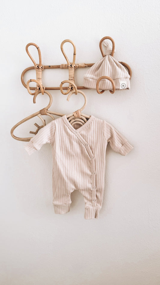 Uniseks boxpakje brede ribstof beige