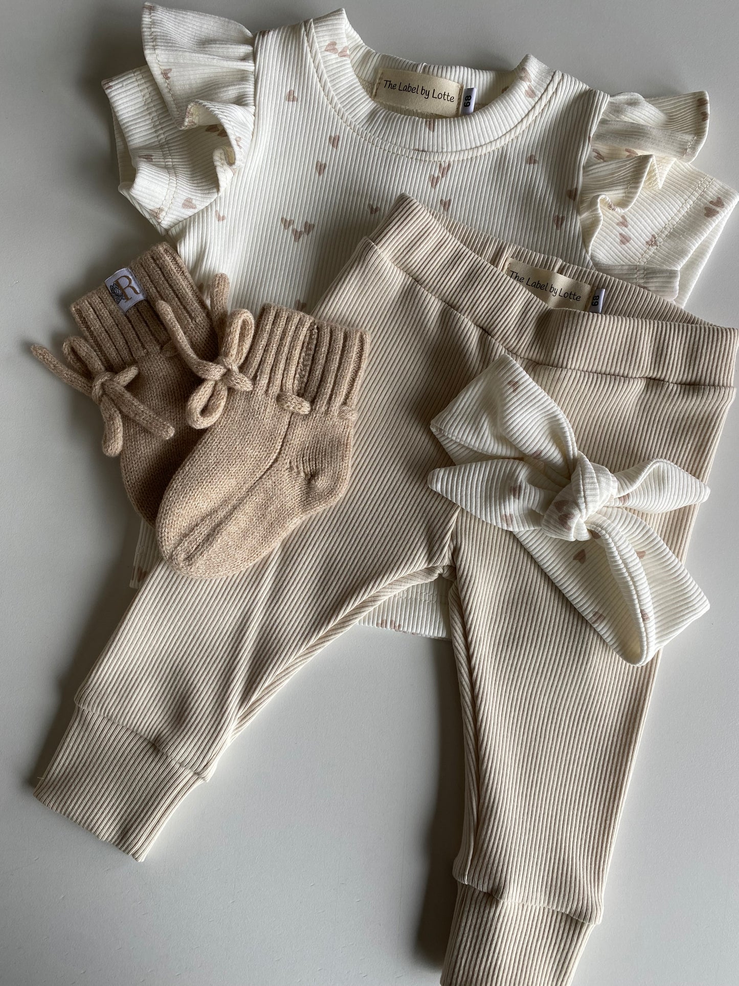 Uniseks kinderlegging ribstof beige