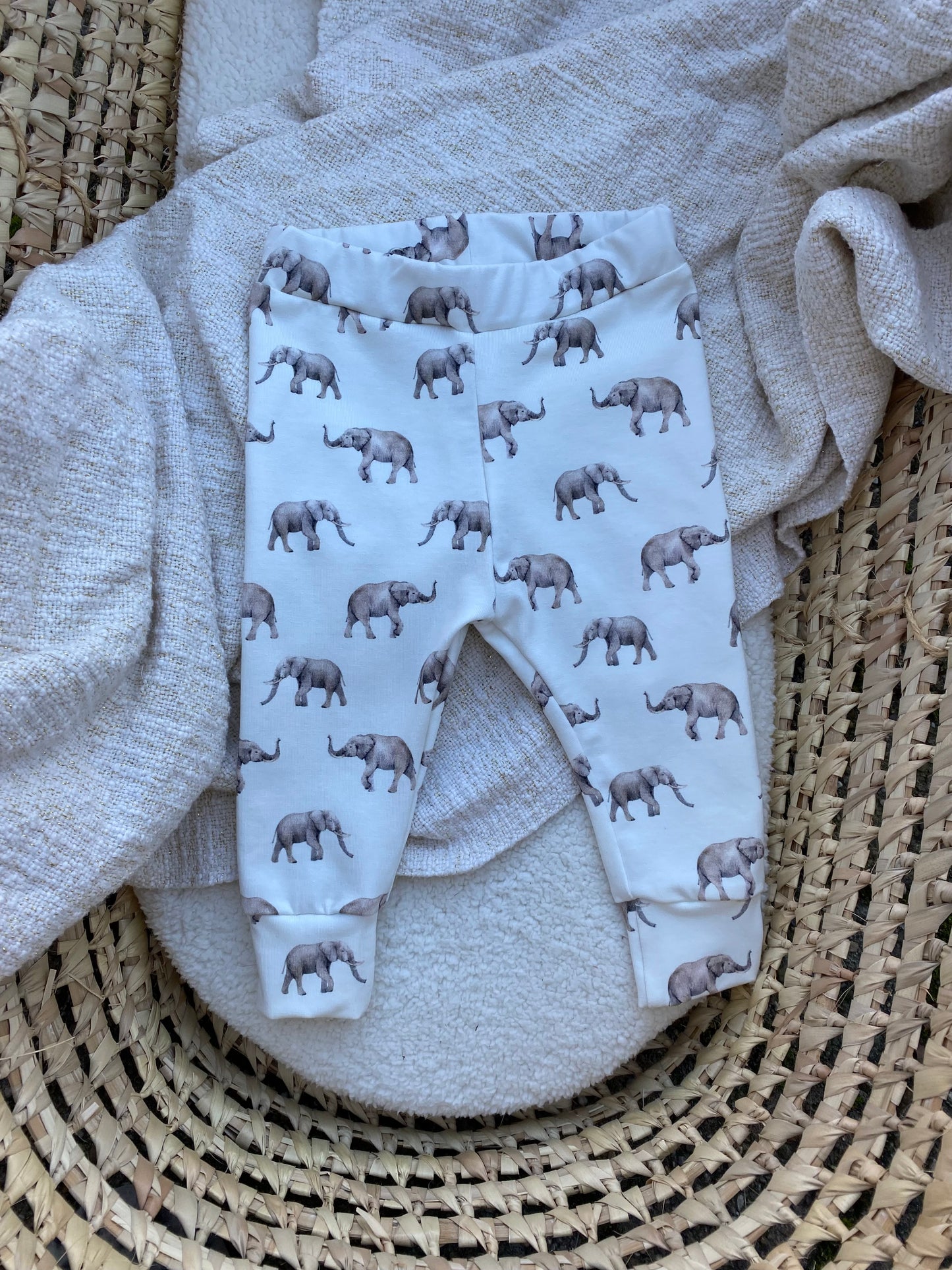 SALE Babybroekje/legging Olifantjes