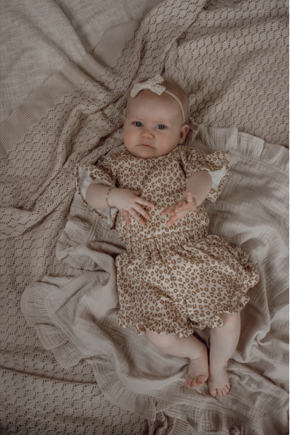 Shortje met ruffles Kate