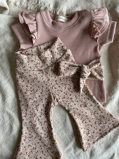 Meisjes T-shirt dubbel ruffletje blush roze – The Label by Lotte