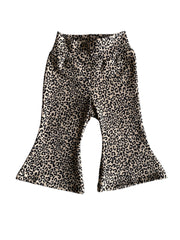 Meisjes flared broekje Nellie panterprint zand