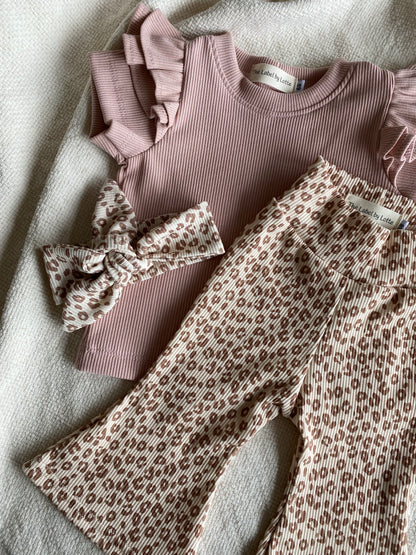 Meisjes T-shirt dubbel ruffletje blush roze – The Label by Lotte