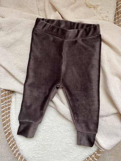 SALE Velvet rib legging donker grijs/bruin jongens