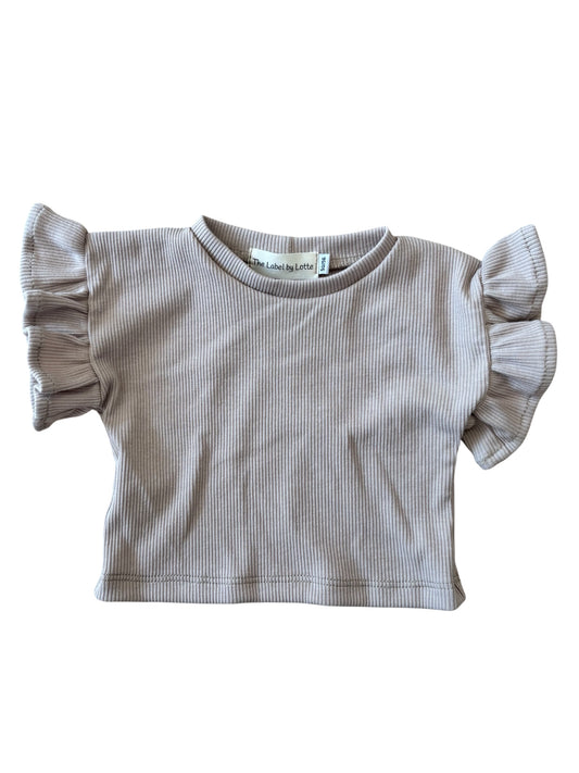 Shirtje met ruffles Zand