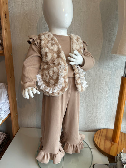 Meisjes broek met wijde pijpen en ruffle zand