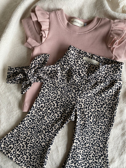 Meisjes T-shirt dubbel ruffletje blush roze – The Label by Lotte