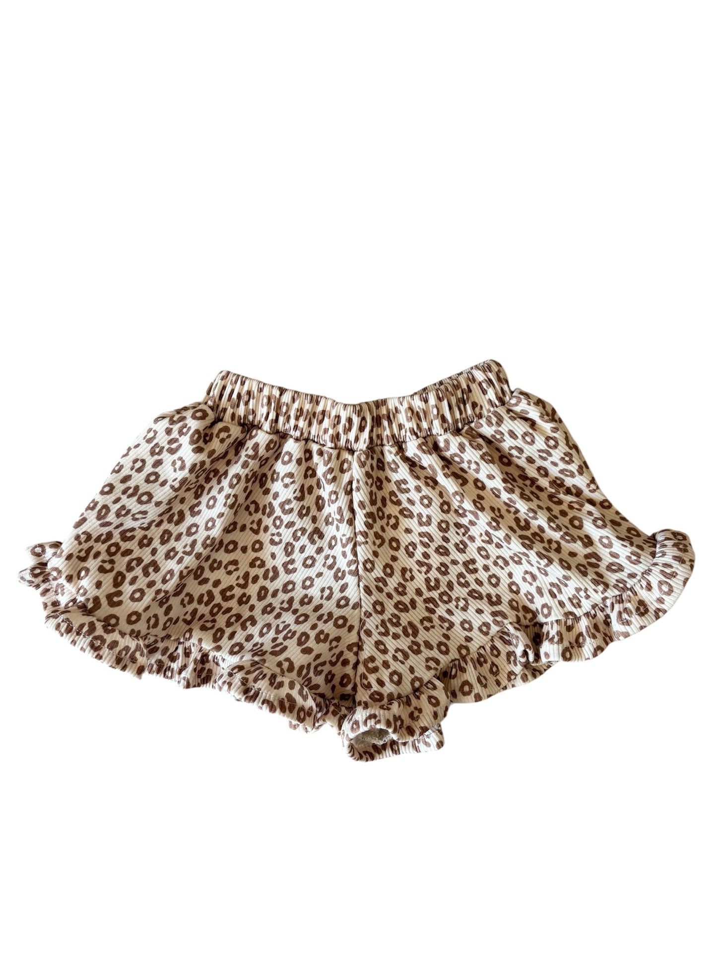 Shortje met ruffles Kate
