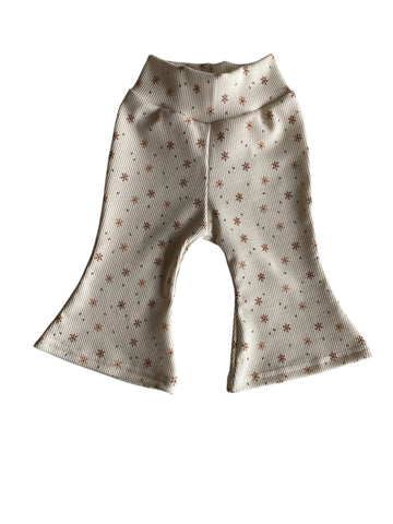 Meisjes flared broekje Jinthe bloemenprint beige