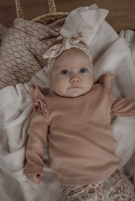 Meisjes t-shirt dubbel ruffletje ribstof blush roze