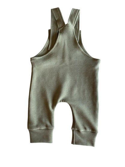 Jongens baby tuinbroekje ribstof groen – verstelbare salopette