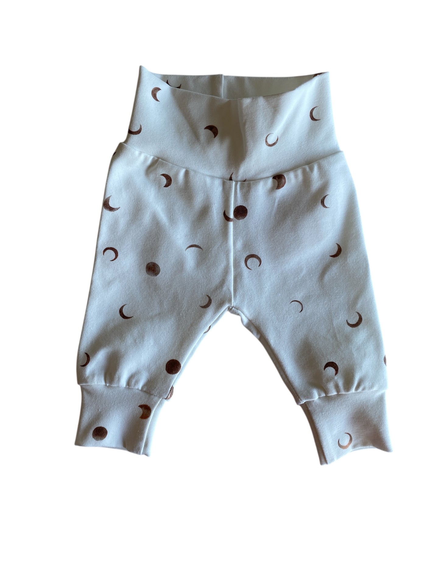Uniseks newborn broekje bruine maantjesprint wit