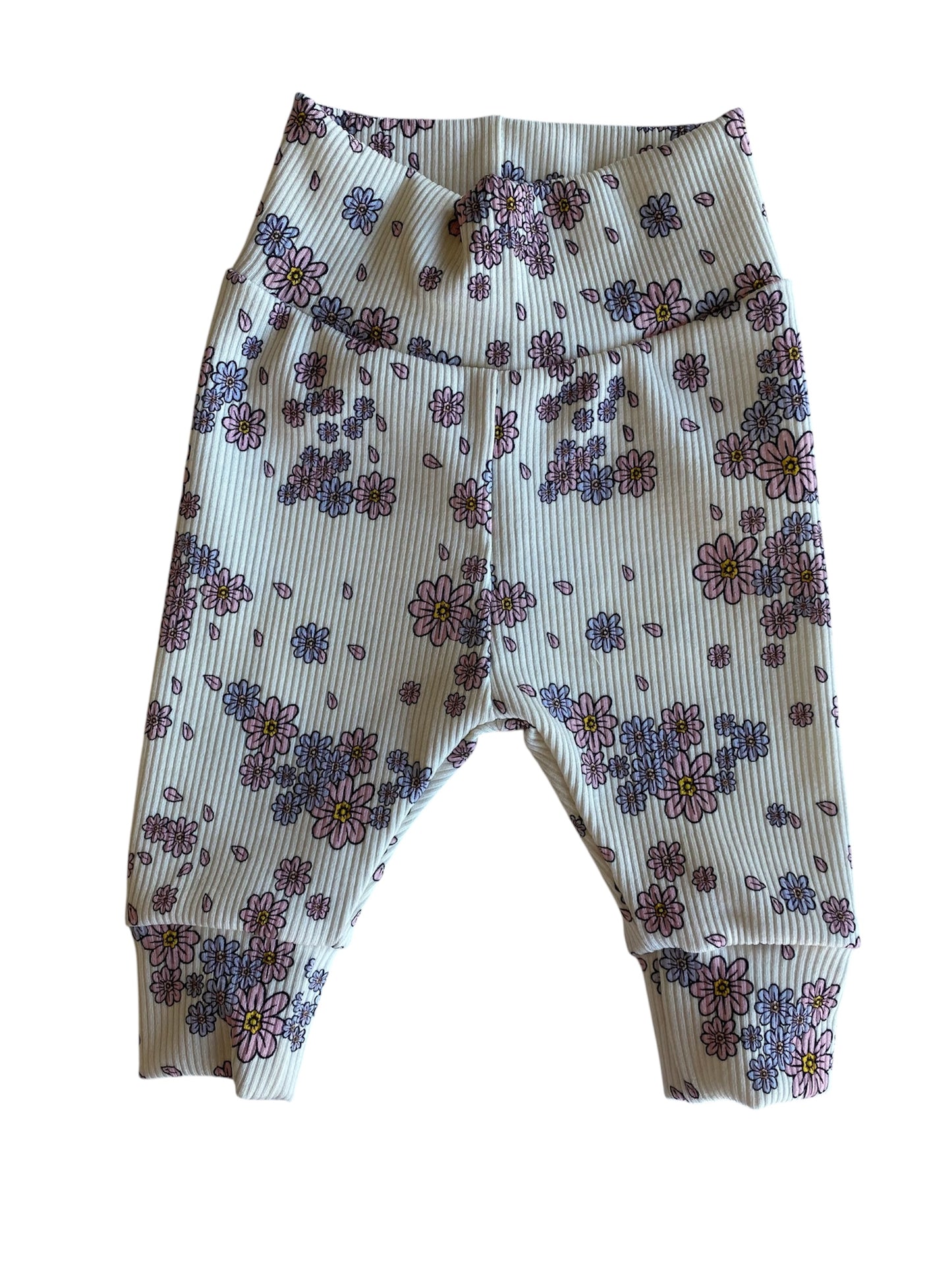 Newborn broekje | Anke paarse en blauwe bloemen