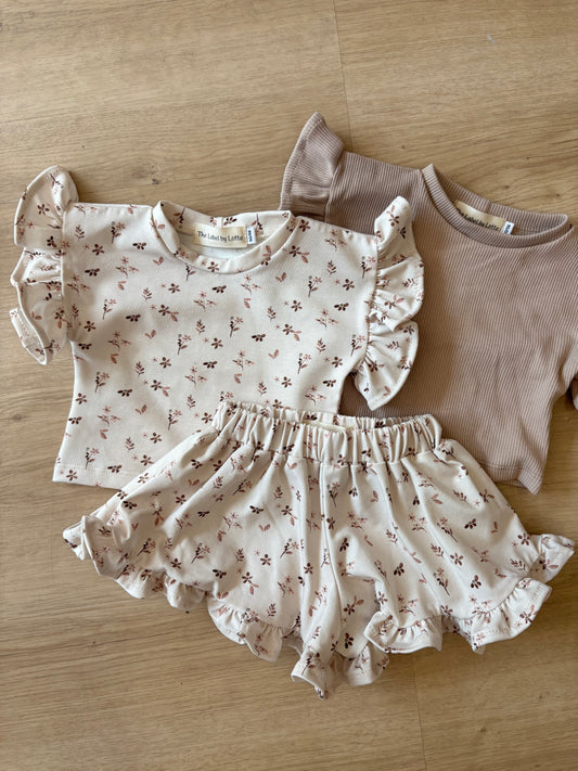 Shirtje met ruffles Mae