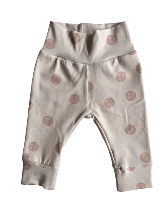Uniseks newborn broekje Luca smileys