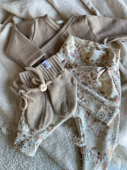 Newborn broekje | Lina bloemen