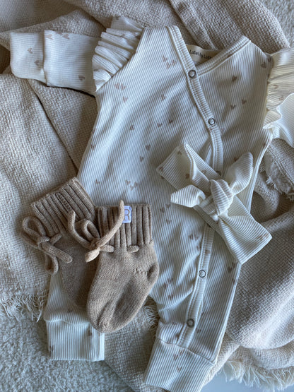 Meisjes boxpakje Lia hartjesprint beige ribstof