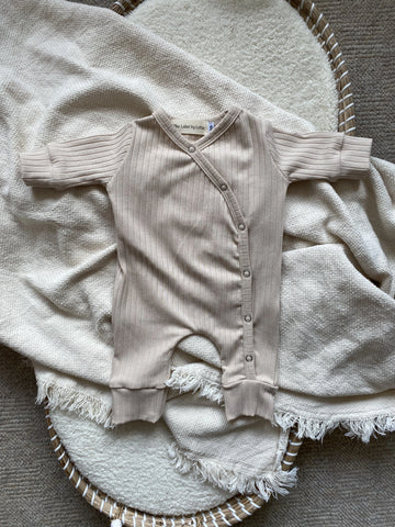 Uniseks boxpakje brede ribstof beige