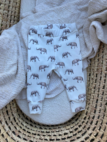 SALE Babybroekje/legging Olifantjes