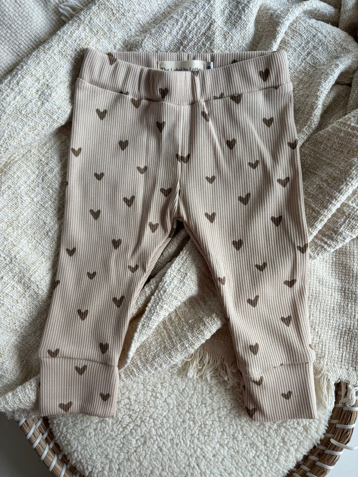 Meisjes kinderlegging Zoe hartjesprint bruin