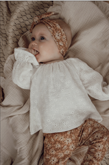 Meisjes broderie blouse met geborduurde bloementjes wit